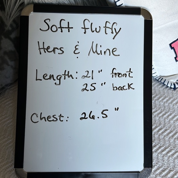 Oversized Fluffy Cozy Light Tan Pullover Boutique Hers & Mine High Low New - Picture 10 of 11